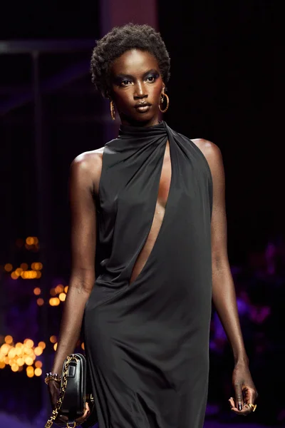 Look 7